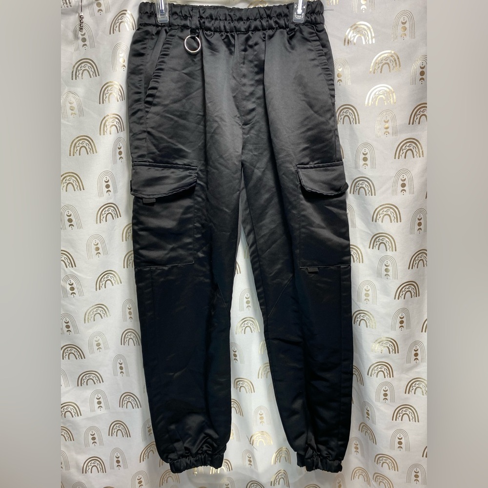 Refuge women’s  Dark Cargo Pants
